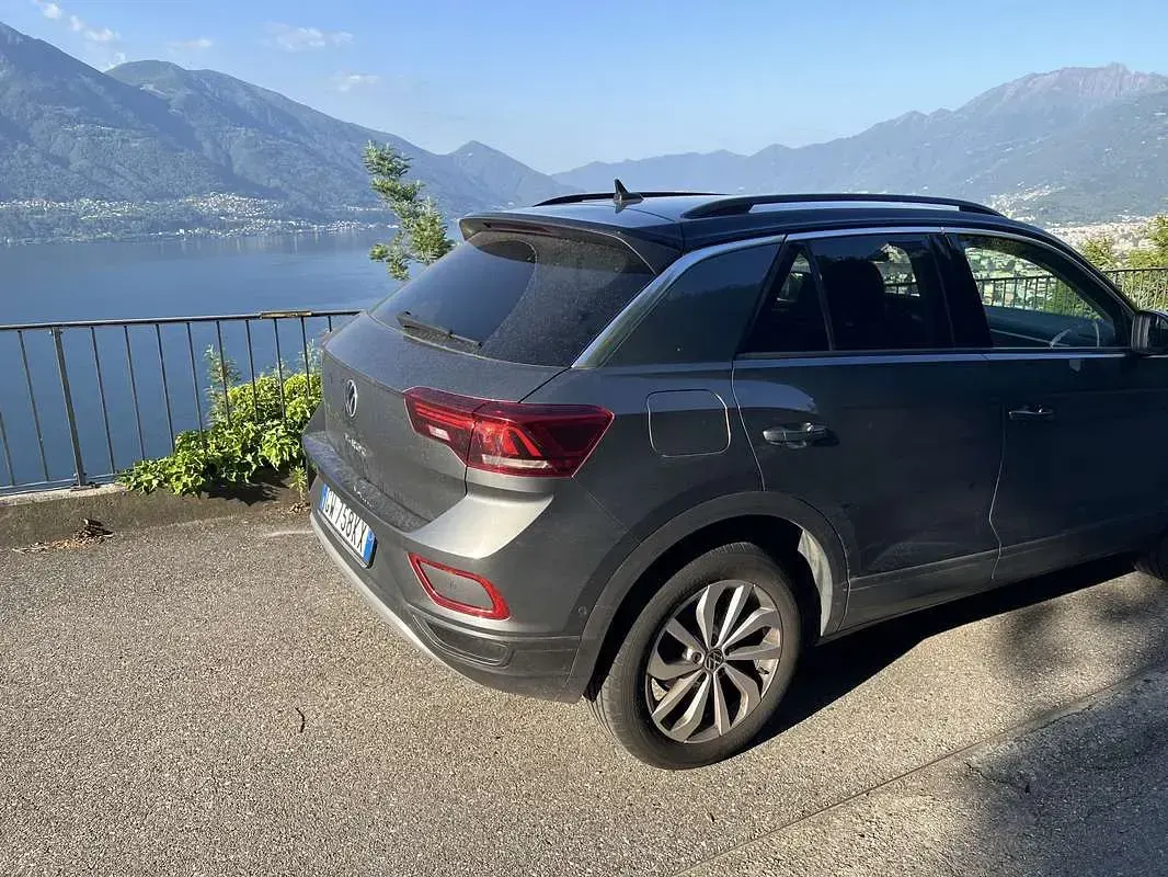 Usata VW T-Roc Edition 110 CV (80 kW) 2024 SUV