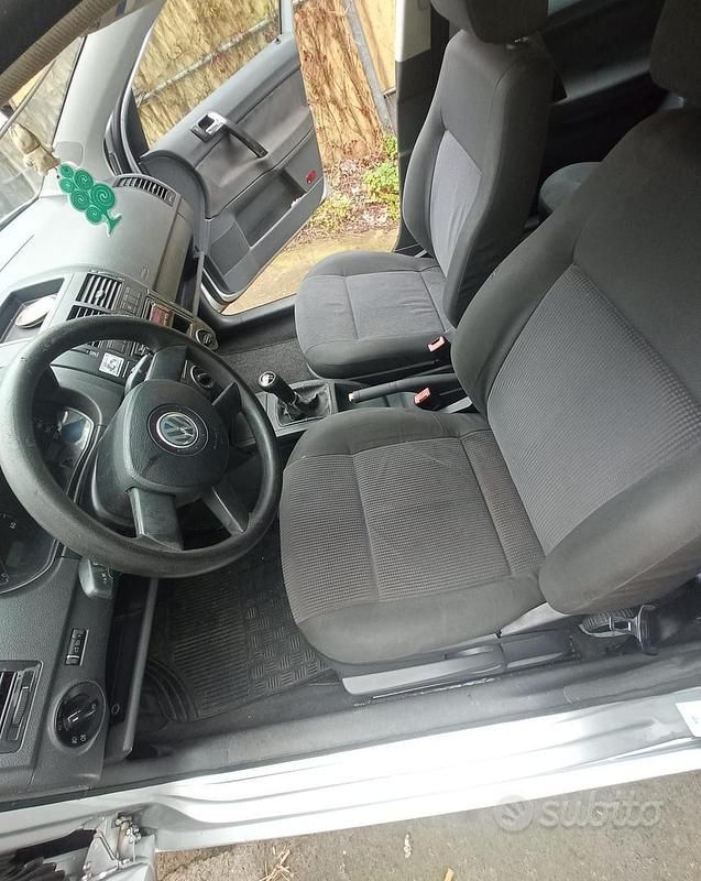 Usata VW Polo 64 CV (47 kW) 2003 Grigio Berlina