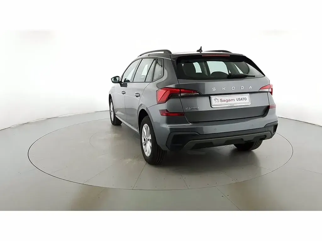 Usata Skoda Kamiq Selection 95 CV (69 kW) 2025 Grigio SUV