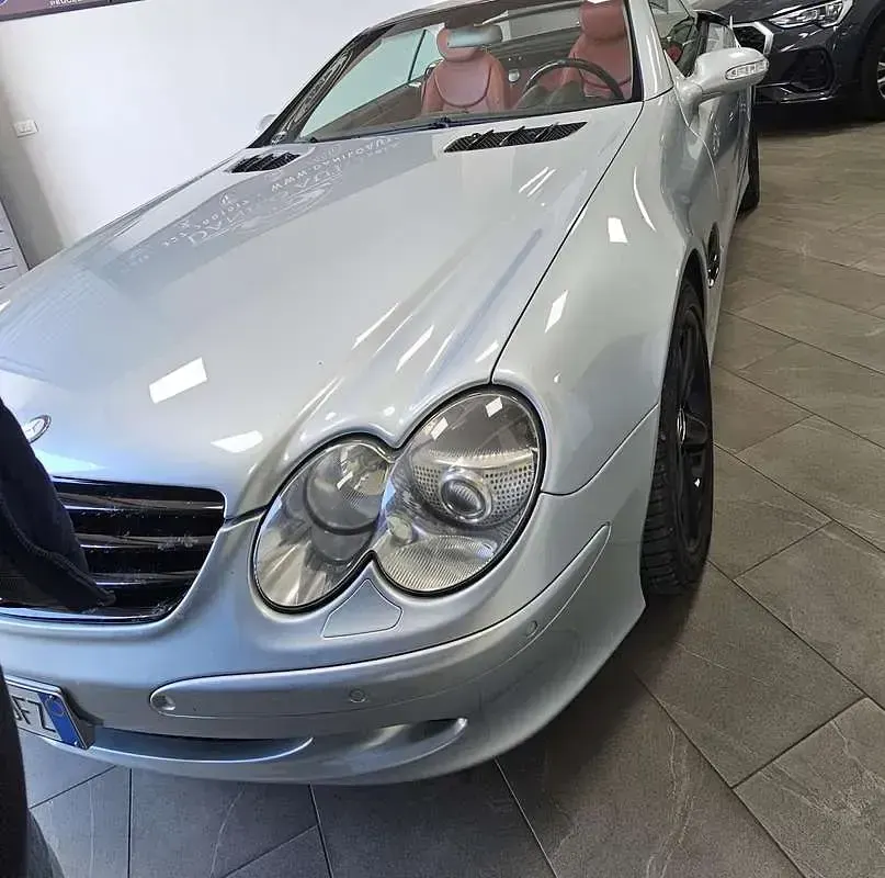 Usata Mercedes SLK300 952 CV (700 kW) 2003