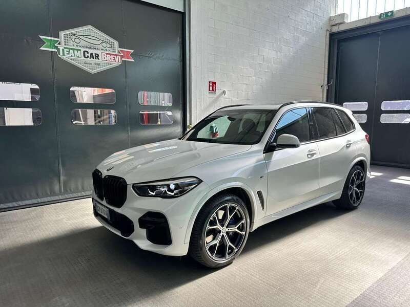 Bianco Usata 2022 BMW X5 M Sport SUV | 55.900 € (Ottimo prezzo) - Immagine 1/4