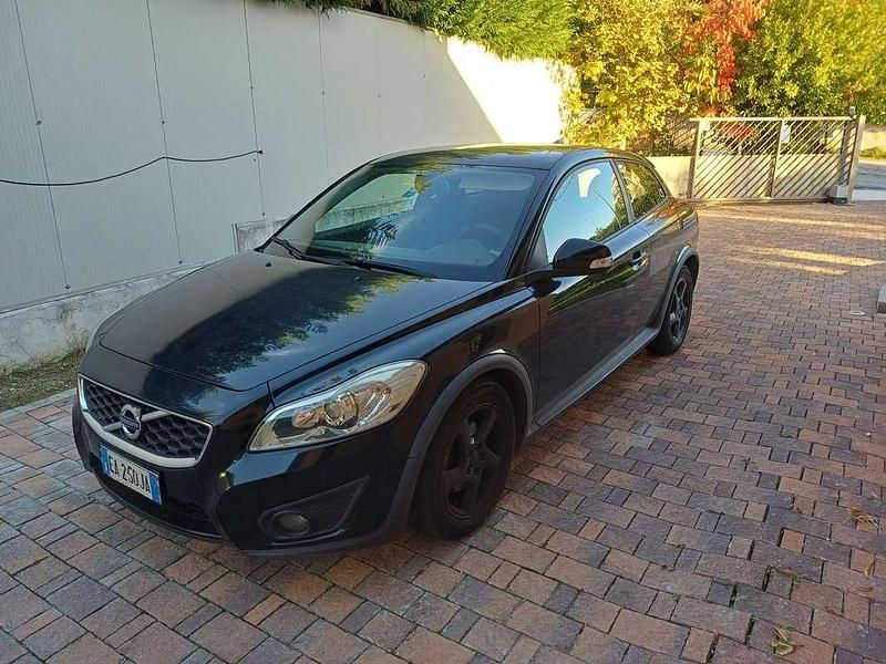Usata Volvo C30 Drive Kinetic 109 CV (80 kW) 2010 Utilitaria