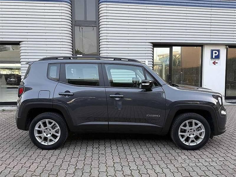 Usata Jeep Renegade 131 CV (96 kW) 2023 Grigio / metallizzato SUV