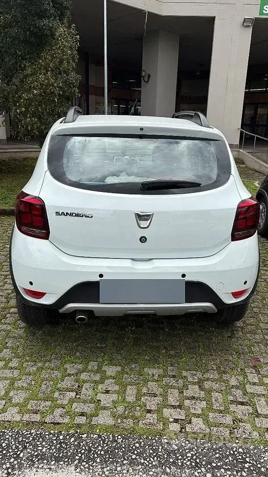 Usata Dacia Sandero Stepway 95 CV (69 kW) 2019 Bianco Berlina