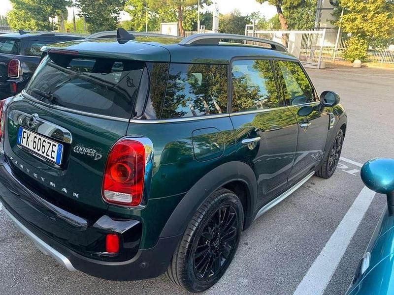 Verde Usata 2017 Mini Cooper D Countryman SUV | 13.000 € (Buon prezzo) - Immagine 1/4