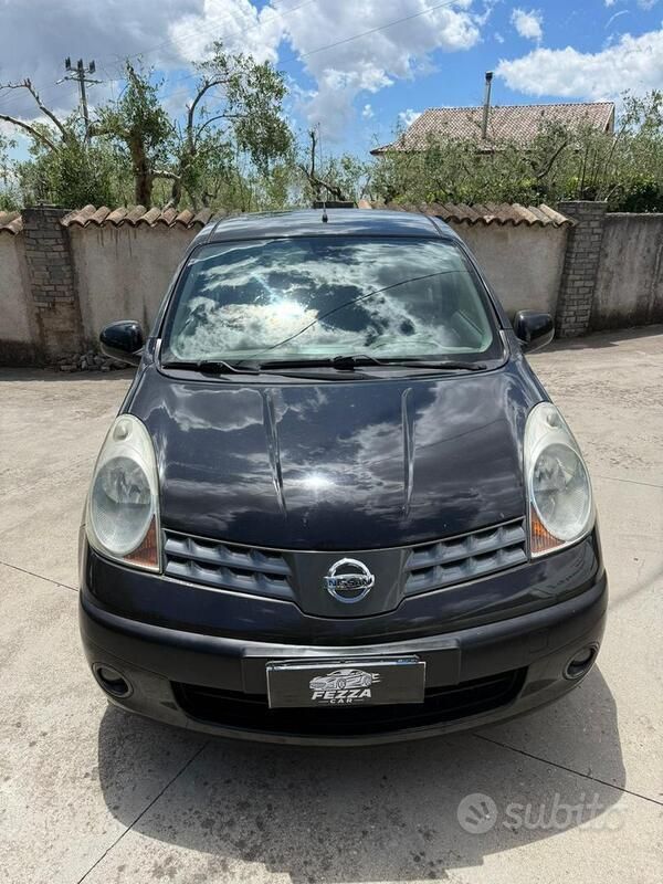 Usata Nissan Note 88 CV (64 kW) 2007 Nero Monovolume