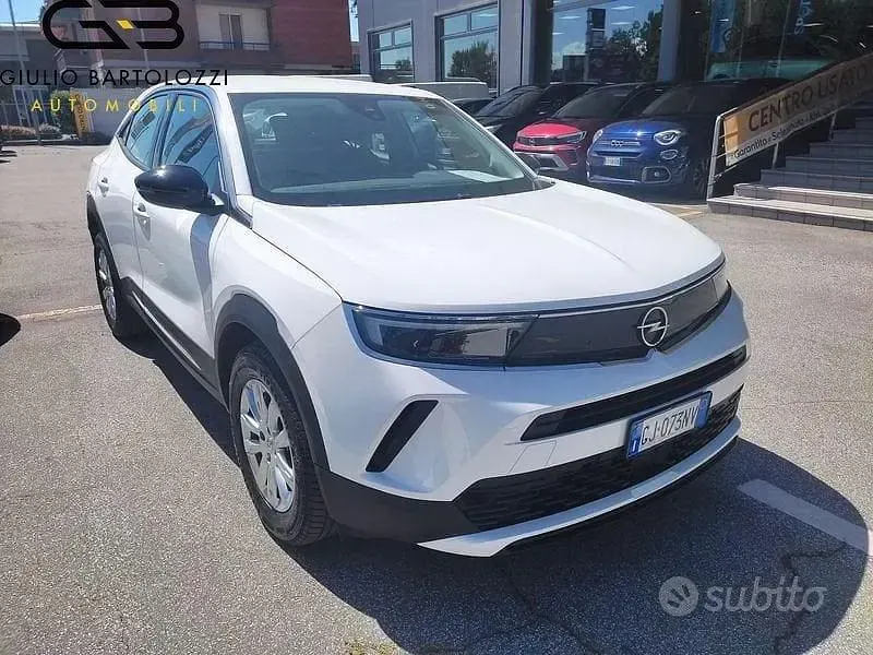 Usata Opel Mokka Edition 110 CV (80 kW) 2022 Bianco SUV