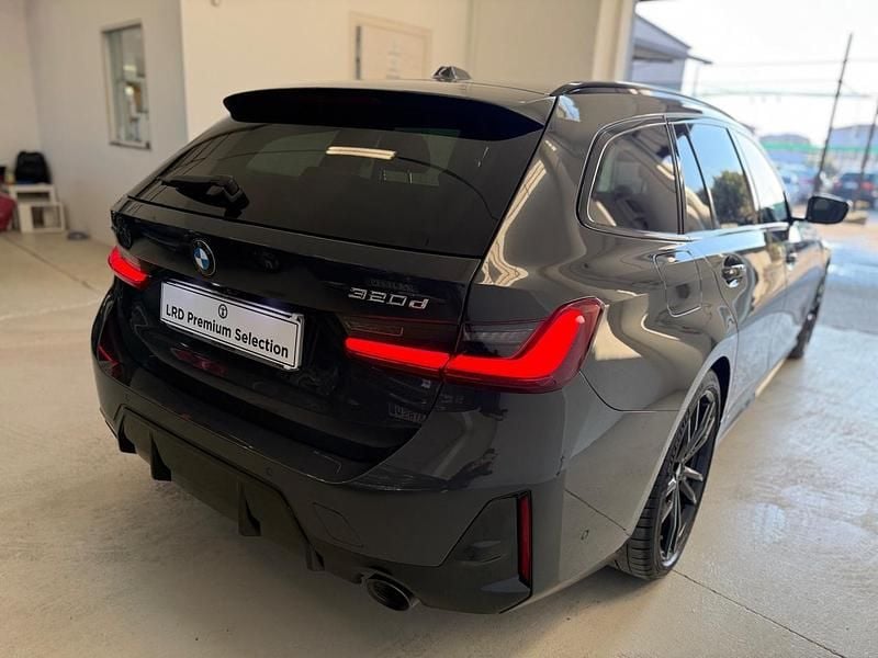 Usata BMW 320e M Sport 190 CV (139 kW) 2023 Grigio Station wagon