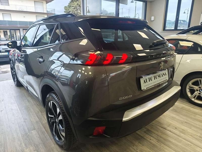 Usata Peugeot 2008 GT 110 CV (80 kW) 2021 Grigio SUV