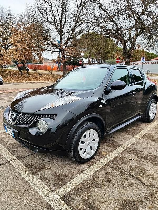 Nero Usata 2011 Nissan Juke SUV | 5900 € (Cara) - Immagine 1/4