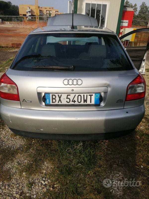 Usata Audi A3 102 CV (75 kW) 2001 Grigio Berlina
