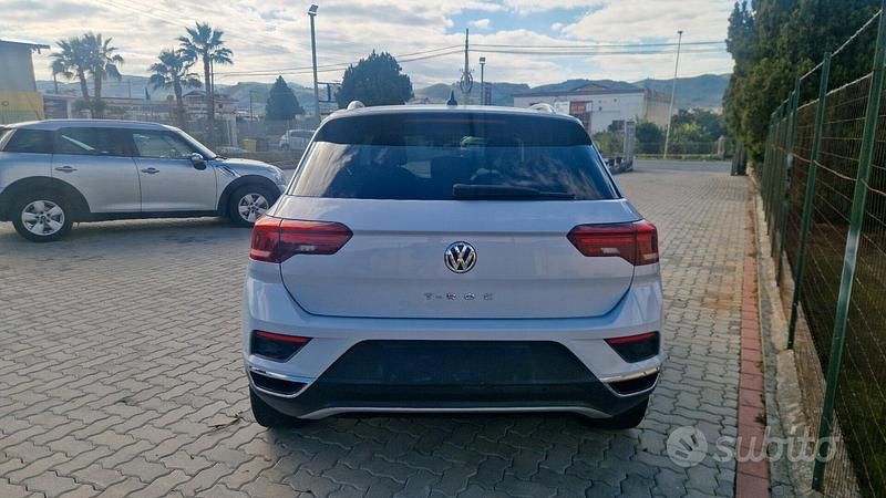 Usata VW T-Roc Advance 150 CV (110 kW) 2020 Grigio SUV