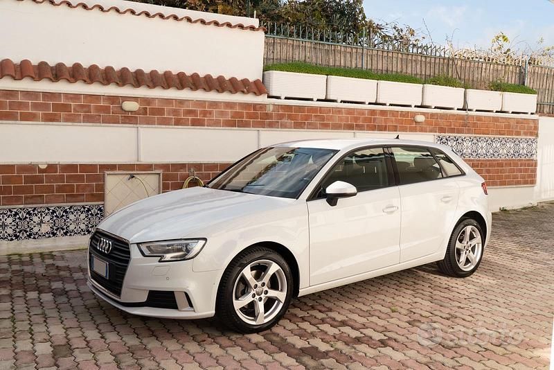 Usata Audi A3 Attraction 116 CV (85 kW) 2018 Bianco Berlina