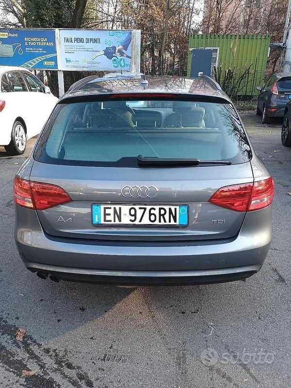 Begagnad Audi A4 Ambiente 143 HK (105 kW) 2012 Kombi