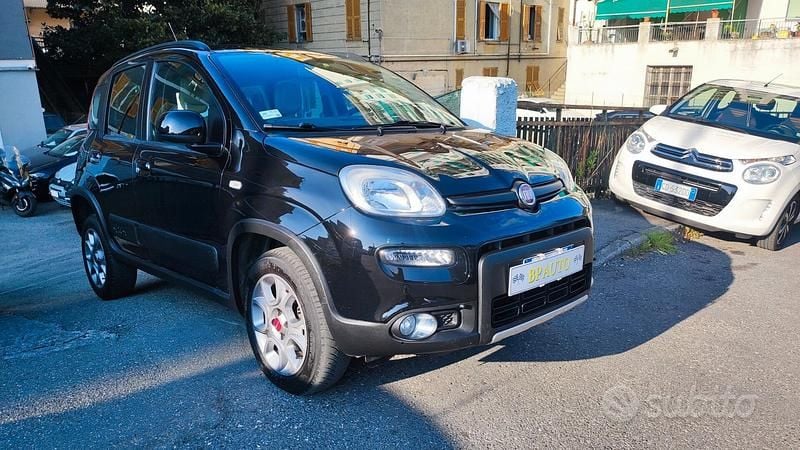 Usata Fiat Panda 4x4 S 75 CV (55 kW) 2014 Nero Utilitaria