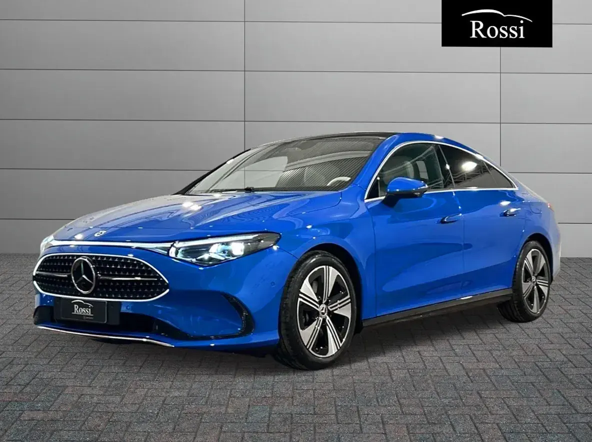 Usata Mercedes CLA200 163 CV (119 kW) 2026