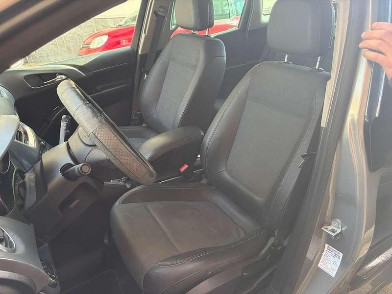 Usata Opel Meriva Cosmo 101 CV (74 kW) 2010 Bronzo Monovolume