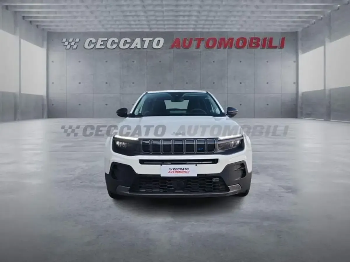 Nuova Jeep Avenger EV Longitude 61 kW (84 CV) 2026 Bianco SUV