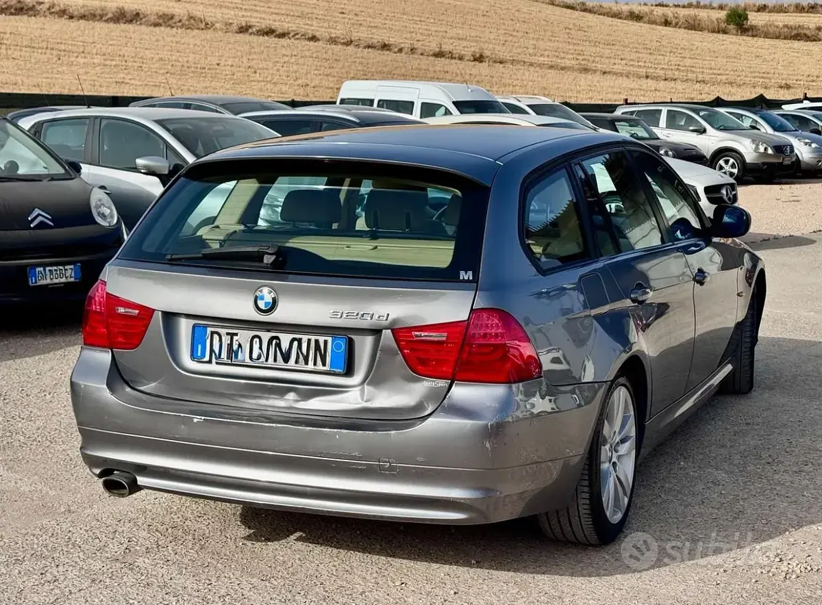 Usata BMW 320 Efficient Dynamics 177 CV (130 kW) 2010 Grigio Station wagon