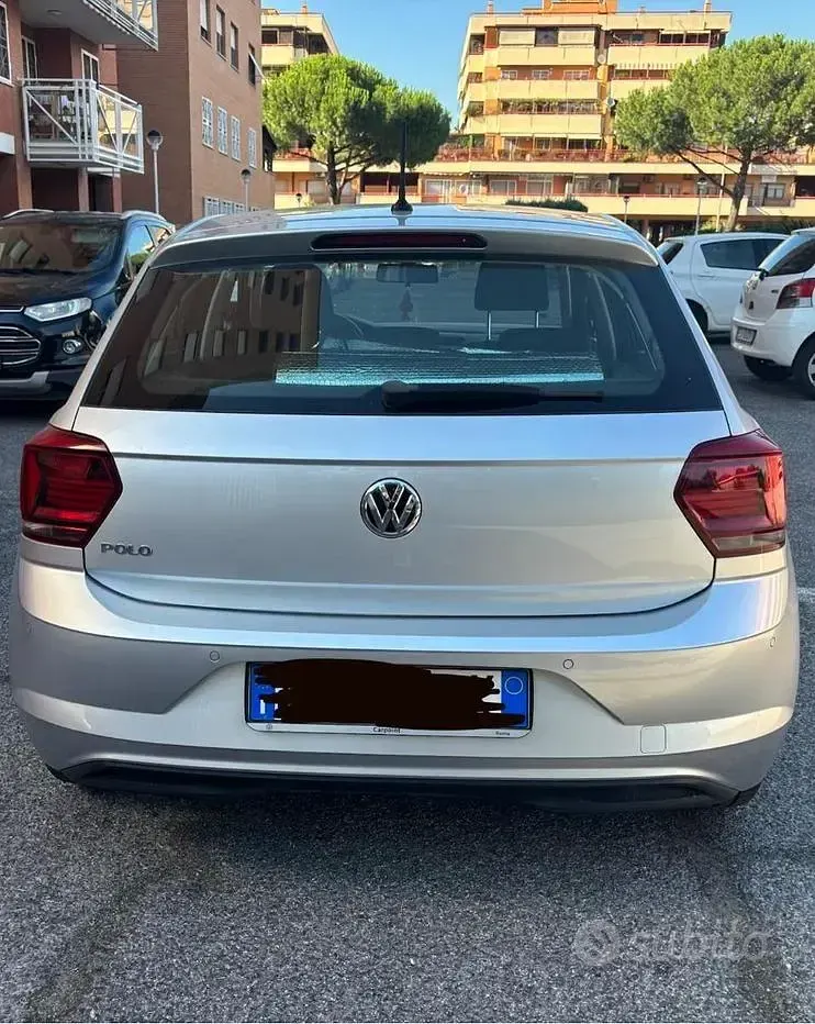 Usata VW Polo Comfortline 95 CV (69 kW) 2020 Argento Utilitaria
