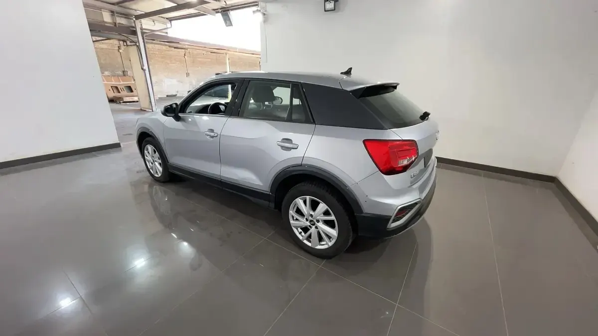 Usata Audi Q2 Advanced Plus 150 CV (110 kW) 2023 Argento SUV