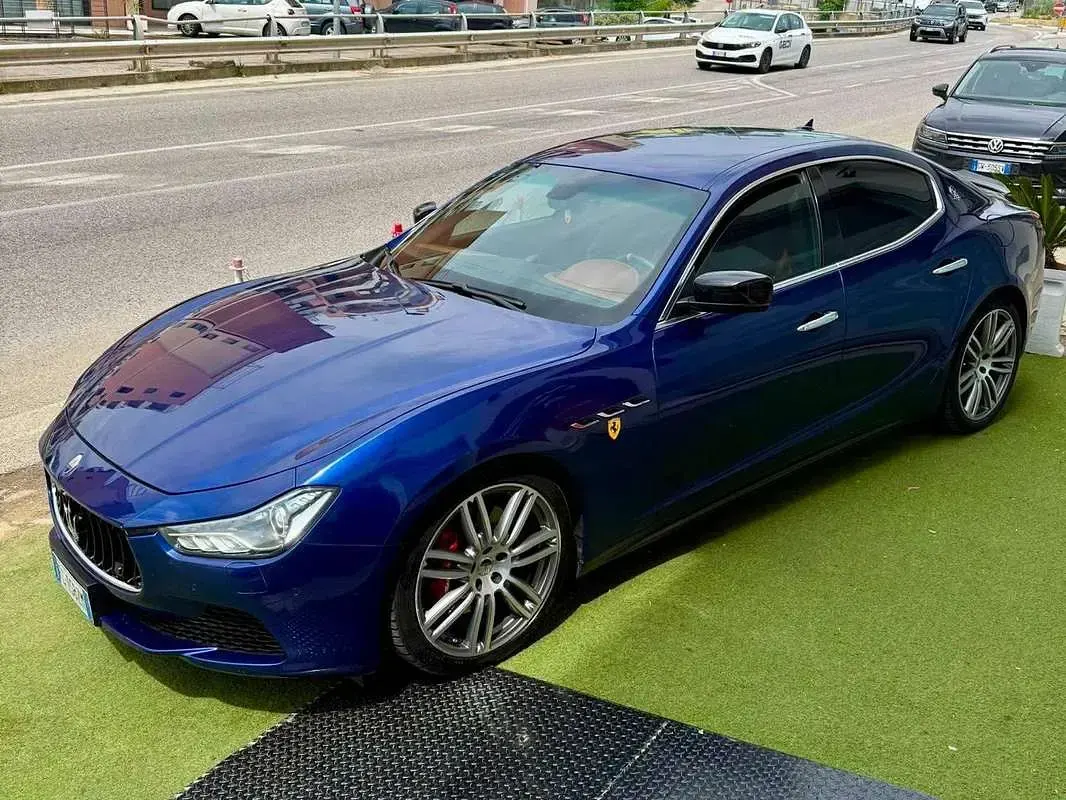 Usata Maserati Ghibli 411 CV (302 kW) 2016 Blu Berlina