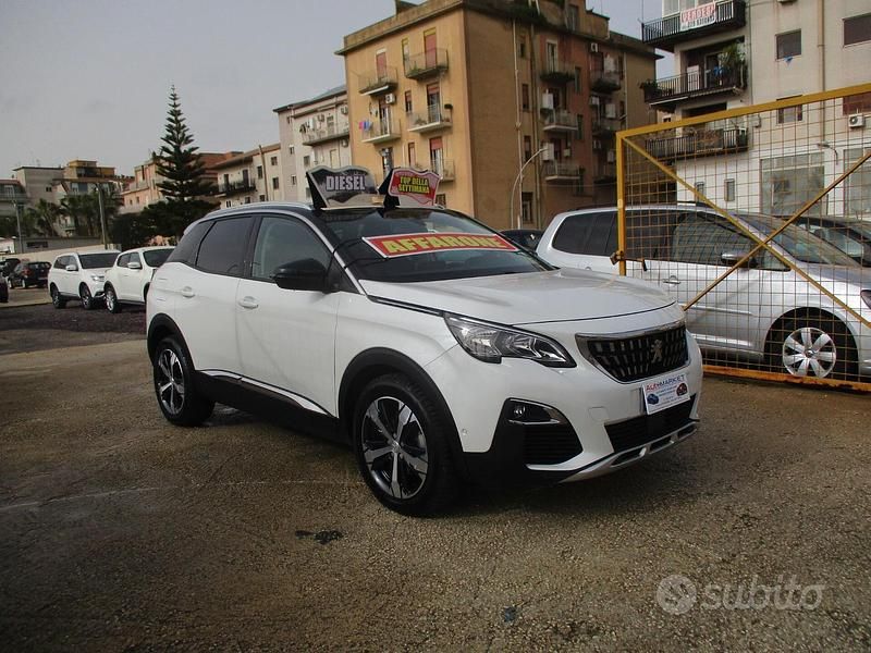 Usata Peugeot 3008 GT-line 120 CV (88 kW) 2018 Bianco SUV