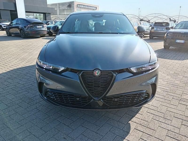 Usata Alfa Romeo Tonale Sprint 131 CV (96 kW) 2024 Grigio SUV