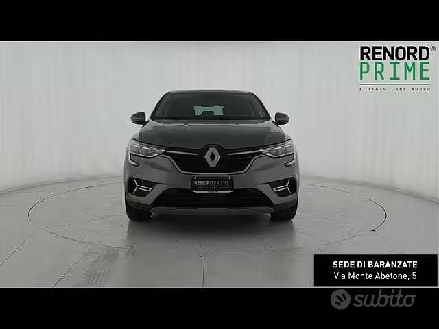Usata Renault Arkana Techno 145 CV (106 kW) 2023 Grigio scuro SUV