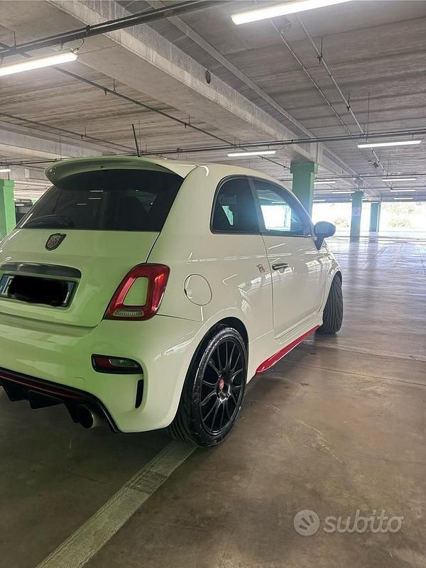 Usata Abarth 500 140 CV (102 kW) 2015 Bianco Utilitaria