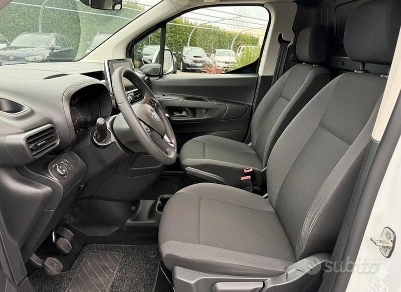 Usata Opel Combo S 102 CV (75 kW) 2023 Bianco Berlina