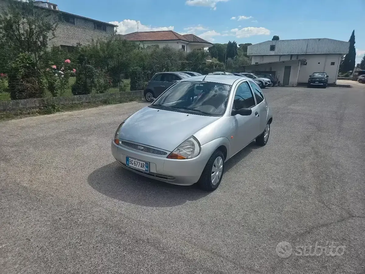 Usata Ford Ka 60 CV (44 kW) 1999 Grigio Utilitaria