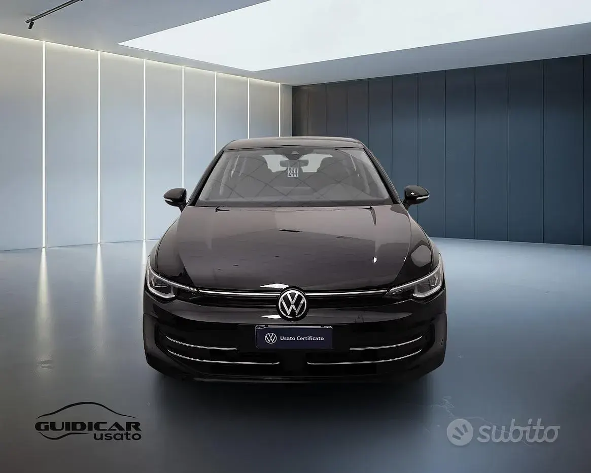 Usata VW Golf VIII Life 150 CV (110 kW) 2025 Nero Berlina