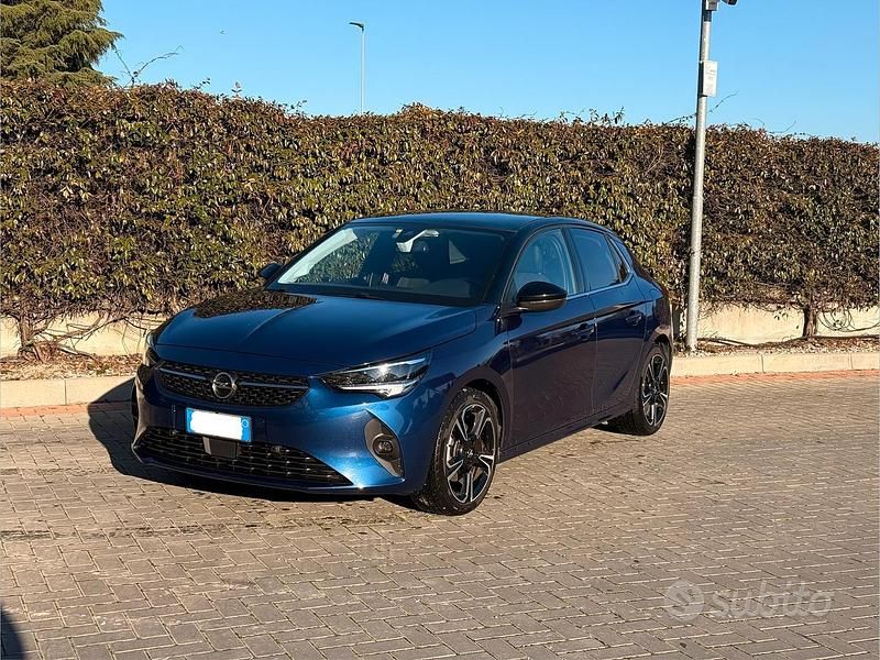 Usata Opel Corsa Elegance 101 CV (74 kW) 2021 Blu Berlina
