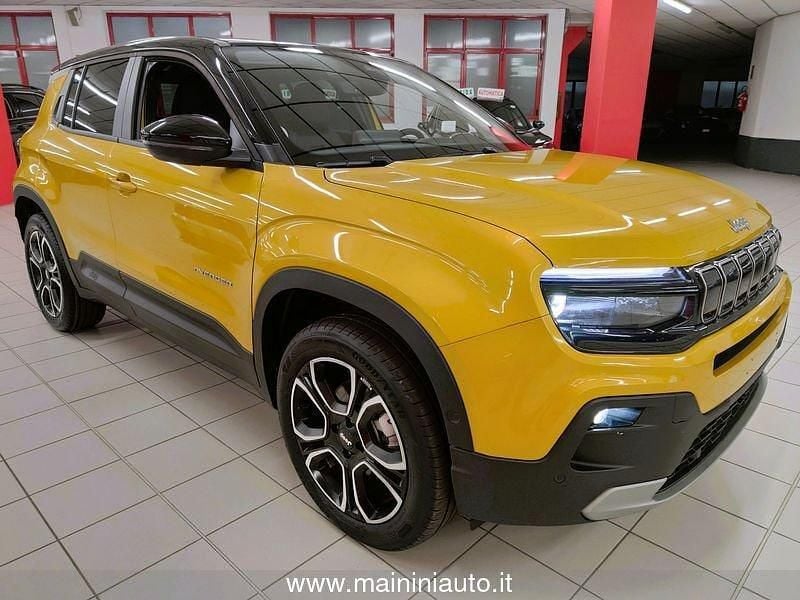 Usado Jeep Avenger Summit 101 CV (74 kW) 2024 Marrón SUV