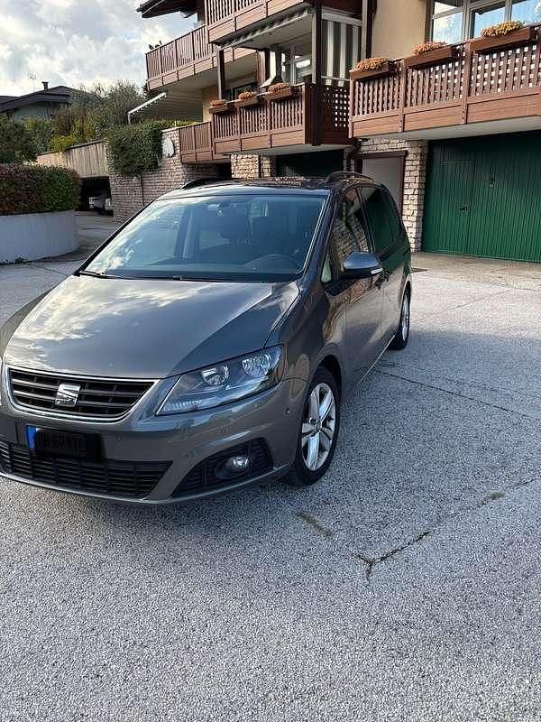 Usata Seat Alhambra 4Drive 150 CV (110 kW) 2016 Grigio Monovolume
