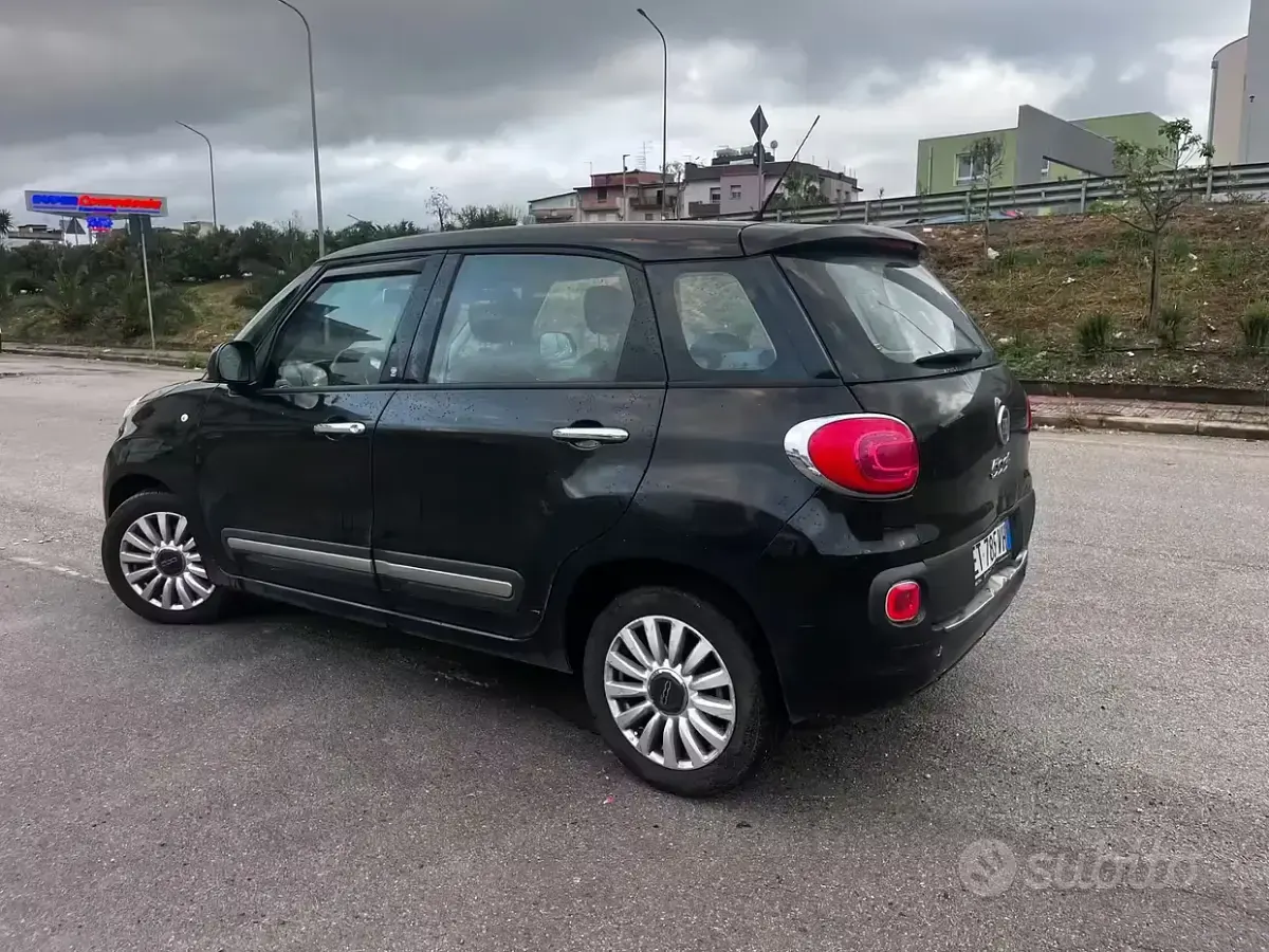 Usata Fiat 500L 105 CV (77 kW) 2014 Nero Monovolume