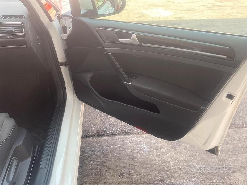 Usata VW Golf VII 115 CV (84 kW) 2015 Bianco Berlina