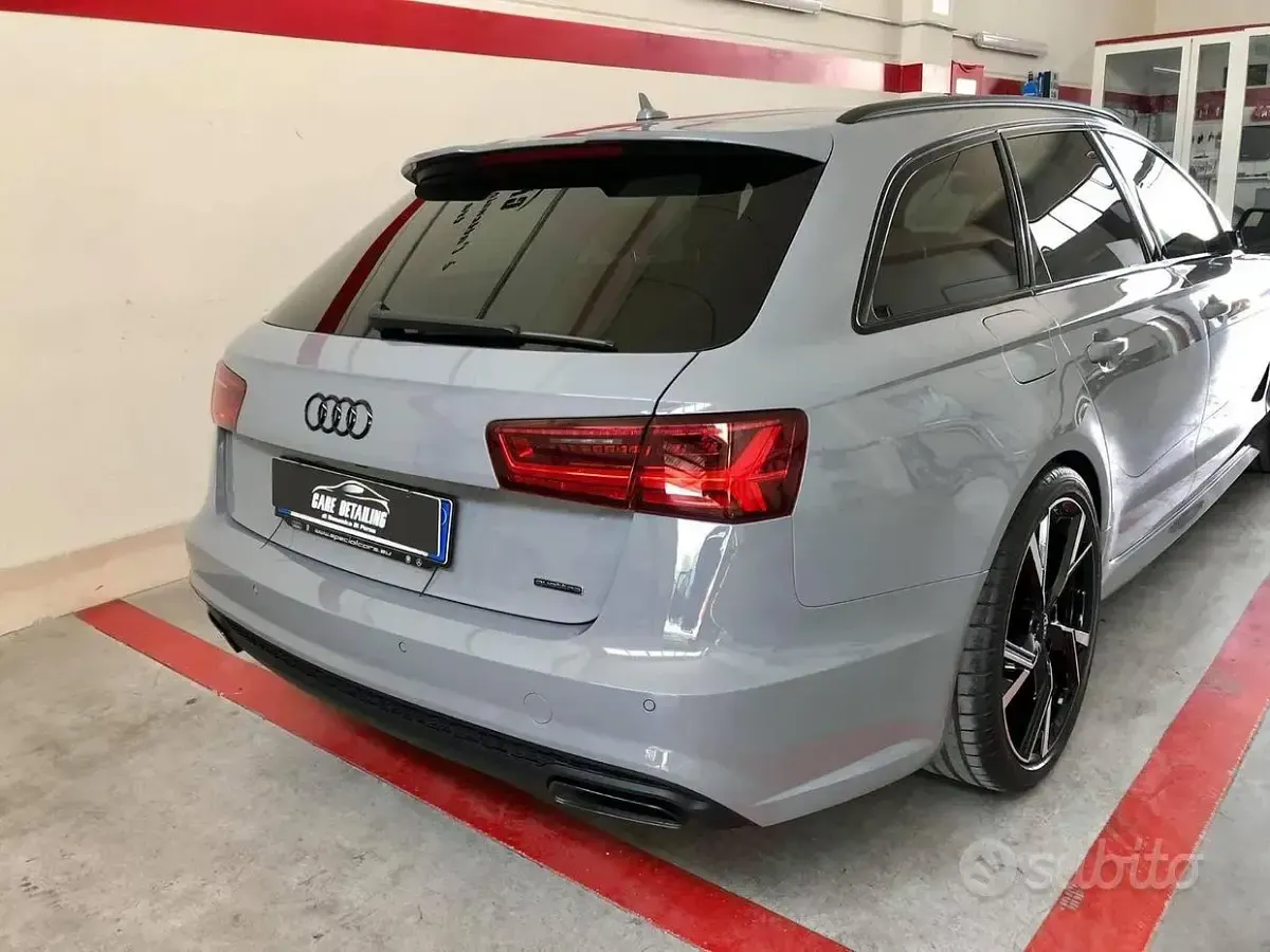 Usata Audi A6 Competition 326 CV (239 kW) 2021 Grigio Station wagon
