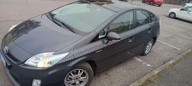 Usata Toyota Prius 72 CV (52 kW) 2004 Utilitaria