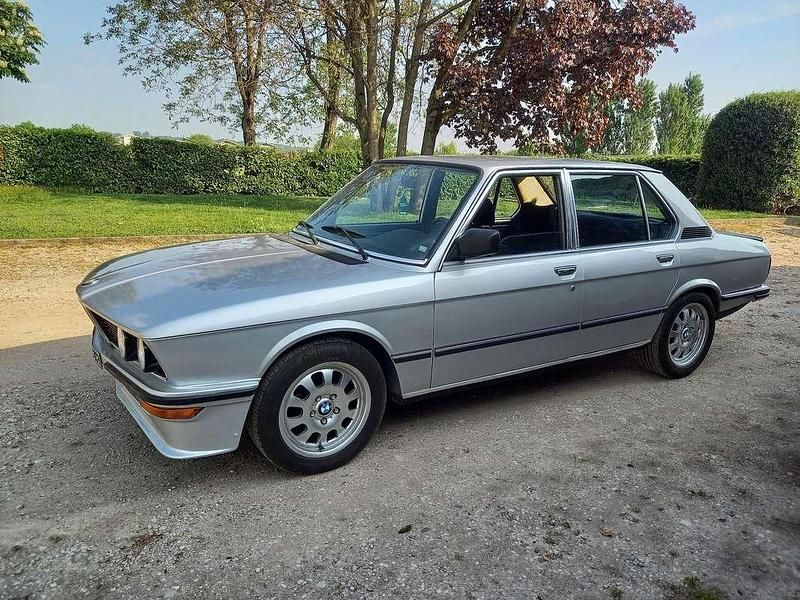 Usata BMW 518 Efficient Dynamics 90 CV (66 kW) 1981 Berlina