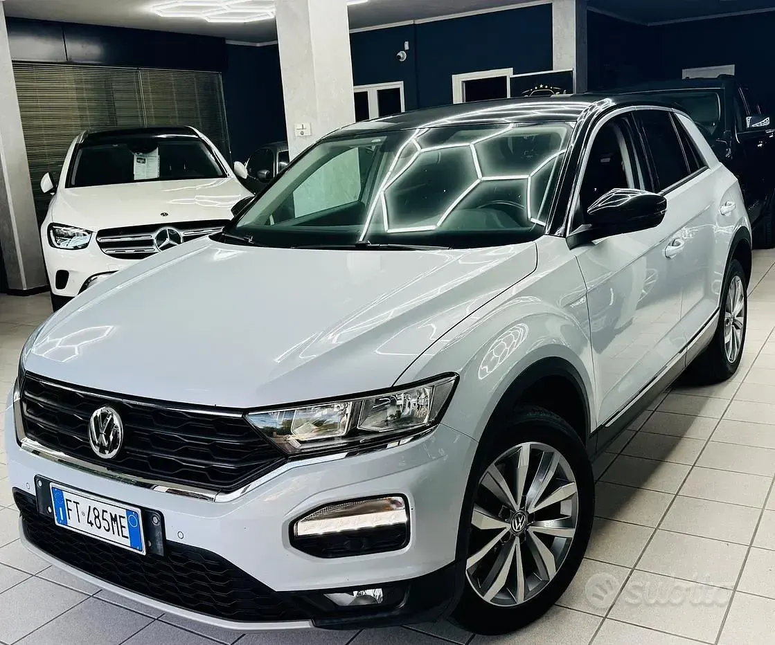 Usata VW T-Roc Advance 116 CV (85 kW) 2020 Grigio SUV