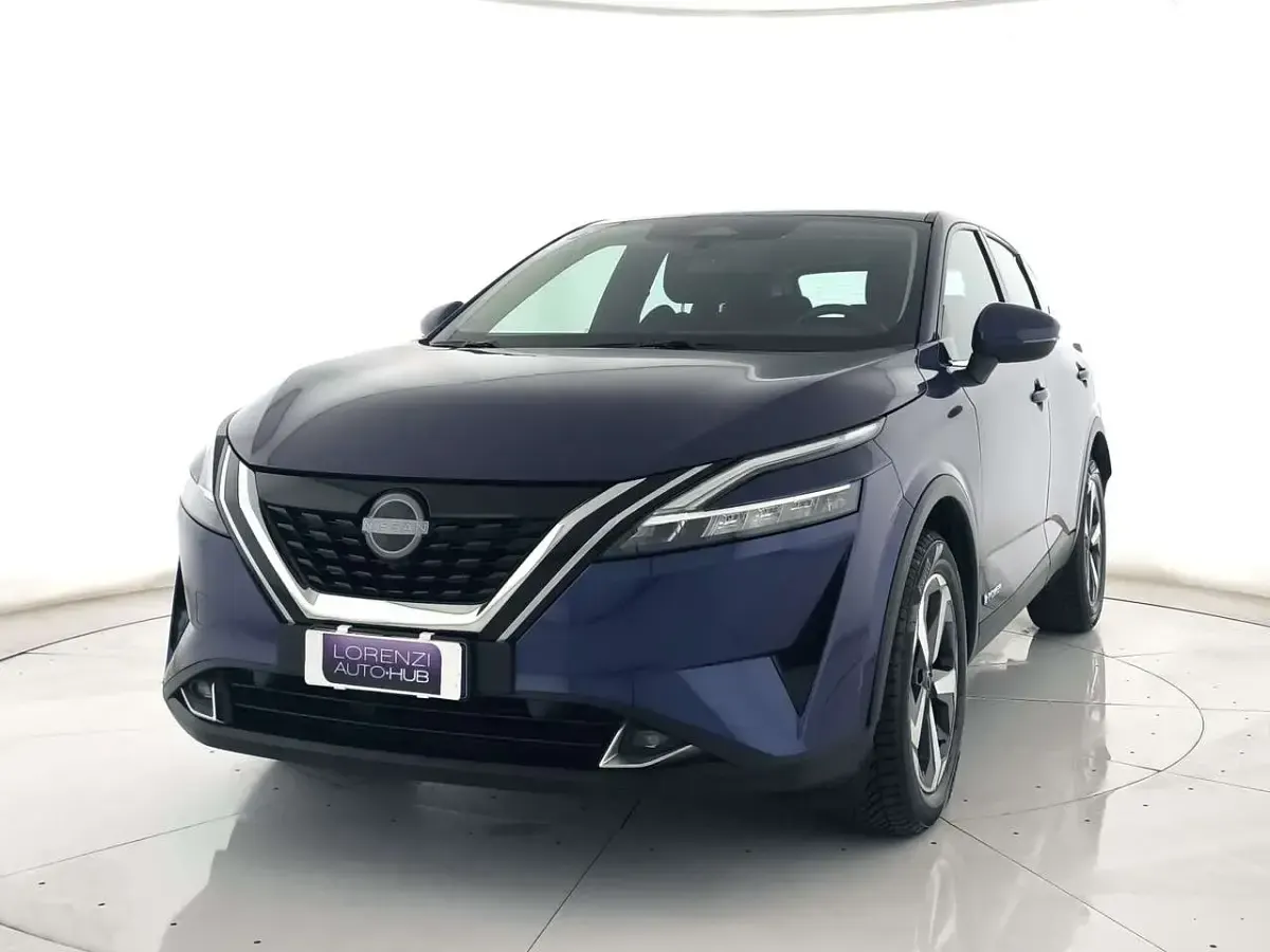 Usata Nissan Qashqai 158 CV (116 kW) 2024 Blu metallizzato SUV