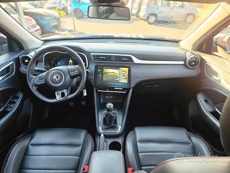 Usata MG ZS Luxury 106 CV (77 kW) 2022 Nero SUV