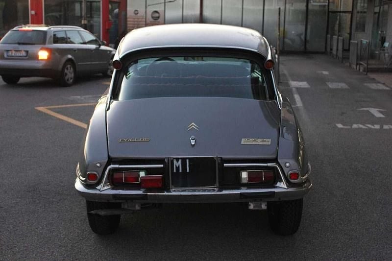 Usata Citroën DS 120 CV (88 kW) 1971 Grigio Berlina