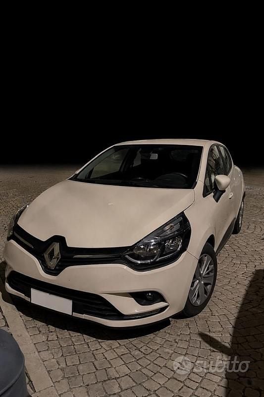 Usata Renault Clio IV 75 CV (55 kW) 2017 Utilitaria