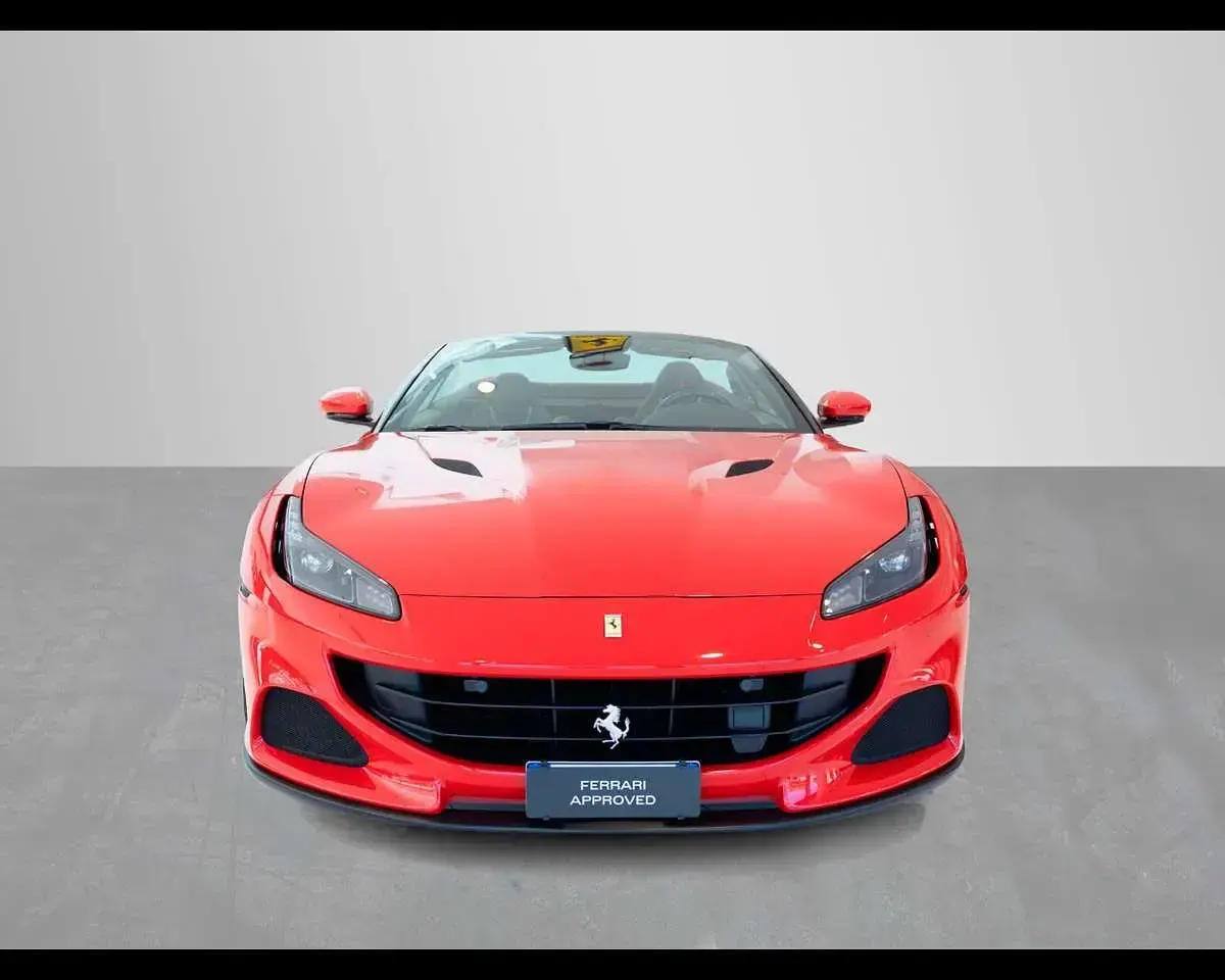 Usata Ferrari Portofino 620 CV (456 kW) 2023 Rosso Cabrio