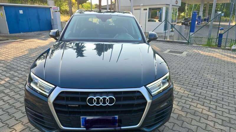 Grigio Usata 2018 Audi Q5 Business SUV | 29.500 € (Molto cara) - Immagine 1/4
