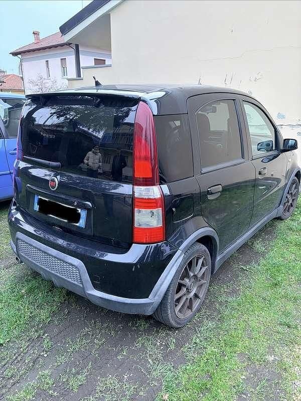 Usata Fiat Panda 101 CV (74 kW) 2007 Utilitaria