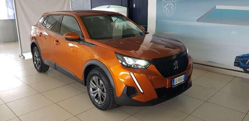 Usata Peugeot 2008 Active 110 CV (80 kW) 2021 Arancione SUV